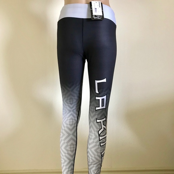 HOLD. Don’t buy!!! - Picture 2 of 5